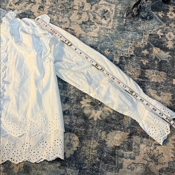 Jennifer and Grace White Eyelet Lace Blouse. 100% cotton. Size M Brand new w tag - Picture 4 of 10